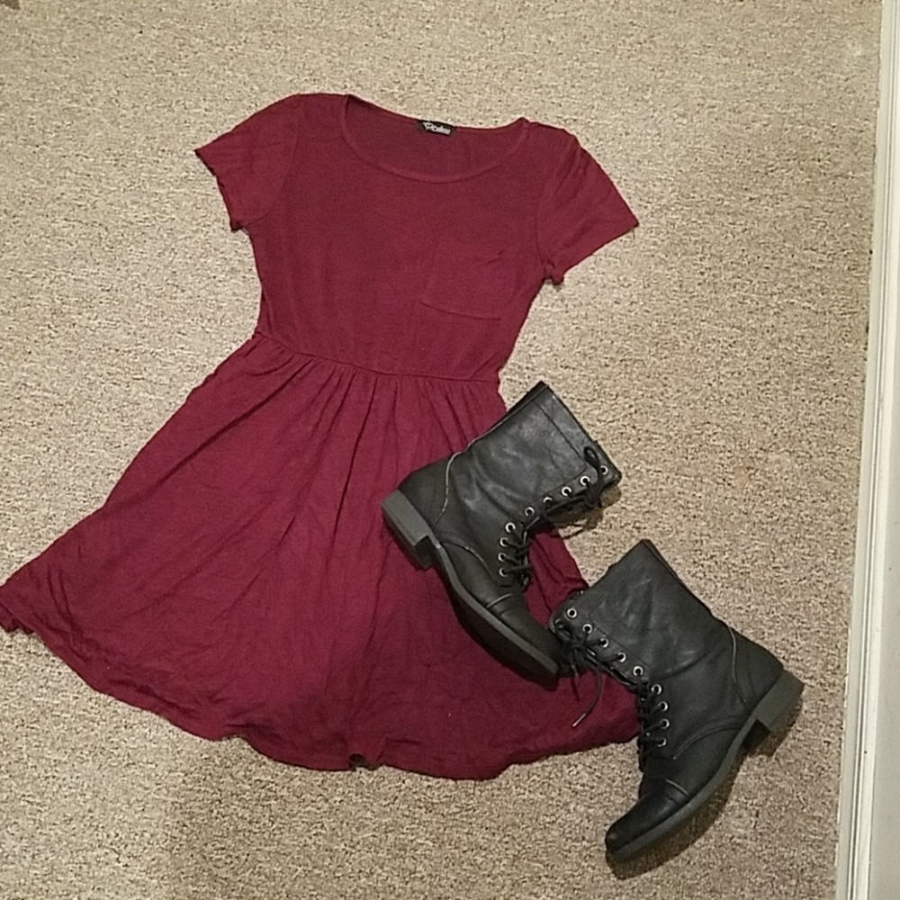 Maroon short sleeved skater dress